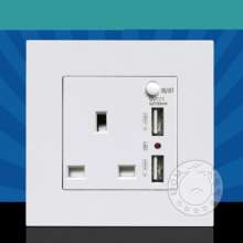 13A British standard socket with switch with dual USB charging square foot square hole switch panel Hong Kong British British standard socket