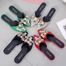 Spring and summer new Korean version of the pointed toe head fashion satin sequins rhinestone flowers flat female slippers (shoes 25)