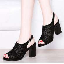 2019 new sexy high-heeled female Korean version of the thick with fish mouth shoes yarn spinning table chair buckle women's shoes j706 (shoes 26)