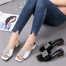 Europe and the United States popular street shoot new slippers wild fashion metal buckle rhinestone flat with a word drag outside wearing slippers (shoes 38)