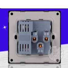 86 type 13A British standard socket with dual USB charging square foot square hole switch panel Hong Kong British British standard socket