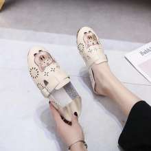 2019 leather buckle hole shoes hollow embroidery casual flat sandals (shoes 113)