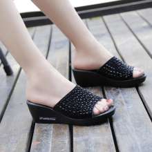 2019 new rhinestones sandals female summer net red with the same type of muffin outside the port wind slope with thick-soled fashion word drag (shoes 115)