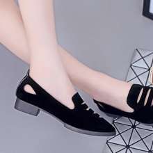 2019 new Korean version of the pointed fashion flat hole shoes hollowed out a pedal women's shoes casual comfortable lazy shoes i686 (shoes 122)