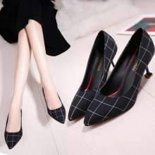 2018 new plaid single shoes stiletto shallow mouth high heels Korean fashion comfortable wild student shoes tide i061 (shoes 132)
