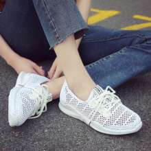 Small white shoes women's breathable mesh shoes summer 2019 new wild flat shoes casual shoes hollow mesh platform sports shoes (shoes 134)