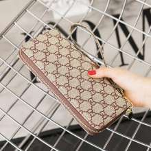 Wallet female long section 2019 new European and American retro multi-function wallet wild atmosphere clutch bag female (bag 1)