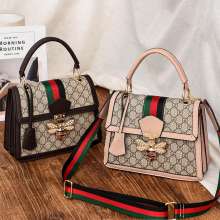 Small bag female 2019 new wave Korean version of the wild Messenger bag lock buckle shoulder bag fashion atmosphere handbag j860 (bag 23)