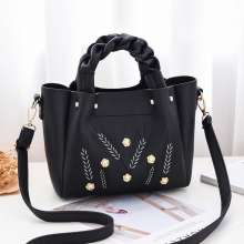 Bag lady bag small bag Messenger bag 2019 on the new wild shoulder bag wide shoulder strap large capacity handbag l094 (bag 38)