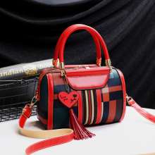 Pillow bag female 2019 new wave Korean version of the wild Messenger bag lock buckle shoulder bag fashion atmosphere handbag k830 (bag 45)