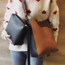 [Children's bag] 2019 new fashion contrast color slung large capacity autumn and winter shoulder simple ins super fire bucket bag (bag 60)