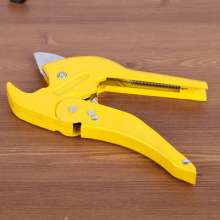 Lu Wei hardware PVC pipe cutter. Multi-function PPR water pipe cutter. Fast and durable pipe cutter. knife. scissors