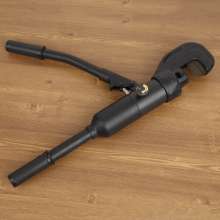 Luwei tool chrome vanadium steel hydraulic steel shears. Scissors. Portable labor-saving manual bolt cutters steel scissors. Scissors