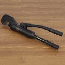 Luwei tool chrome vanadium steel hydraulic steel shears. Scissors. Portable labor-saving manual bolt cutters steel scissors. Scissors