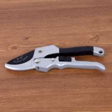 Luwei garden tools fruit branch scissors. Multi-function hand scissors. Labor-saving pulley thick branch scissors. Pruning scissors
