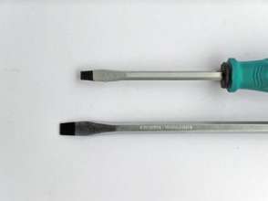 Wholesale cross word cap large manual through-heart screwdriver. Screwdriver. hardware tools. You can beat the tap. 412-6-31