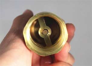 4/6 points 1 inch 1.2 inch 1.5 inch 2 inch 2.5 inch 3 inch 4 inch water pump valve. Copper bottom valve Check valve. Water check valve check valve. Threaded pump basket. Brass bottom valve.