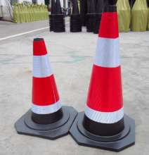 Rubber reflective ice cream cone barrel traffic reflective round roadblock warning cone safety cone rubber road cone