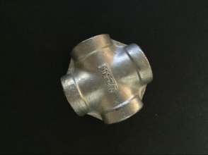 Spot wholesale Stainless steel 201 pipe fittings. Stone. Four forks. Internal threaded cross. The water pipe joint has four wire ends. 4 points, 6 points, 1 inch, four forks