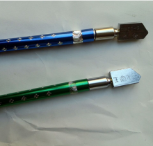 Diamond roller type ceramic tile cutter Aluminum alloy pen glass cutter self-injection oil cutting glass cutter