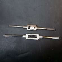 Tap frame tapping wrench ratcheting hand tapping twisting hand plate tool strengthening tap wrench