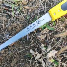 Fine chicken tail saw. Wall panel saw. Fruit tree saw. Woodworking hand saw. Sharp-tailed wall saw. Renovated garden saw