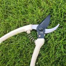 Sales of Jiuyilang 130A Taiwanese shears. Knife. Fruit branch cut garden pruning shears. Gardening scissors. Branches cut flowers and branches. 130 blackheads