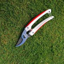 Taiwan mountain vine double-color handle 130 type. Fruit branch shears. Garden pruning shears. Gardening scissors. Branch, cut flower, cut
