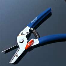 Japan imported genuine cactus 1257 pruning shears. Durable fruit branch shears. Thick branch shears. Flower branches and branches.