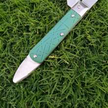 Evergreen trees use buds. knife. Folded seedlings tree grafting knife. Pick up the wooden knife. Grafter. Garden Tools