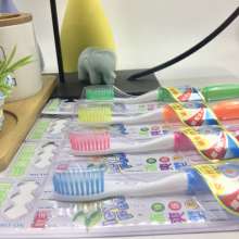 Factory direct three smiles Yaxue 106 cool type elastic fine protection teeth 龈 very fine fibril soft hair
