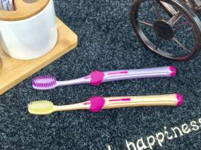 Authentic kiss Jie 520 lovers with 5 major soft silk soft toothbrush