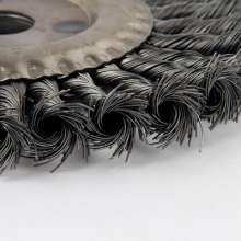 Flat wire wheel. Wheel. 5874 machine with flat wire wheel. Twisted wire flat wire wheel. Twisting wheel
