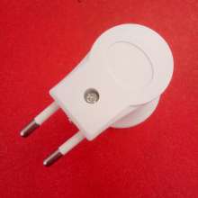 European standard with switch round foot wall-mounted mobile lamp holder E27 screw base lamp small night light tiltable lamp holder screw lamp cup mobile lamp cup