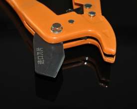 Iron scissors Φ16-40 durable imported manganese steel blade Large diameter pipe installation scissors
