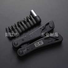 Exquisite large multi-function pliers. Cutting pliers. Outdoor tool pliers. Car with car gifts Multi-function pliers