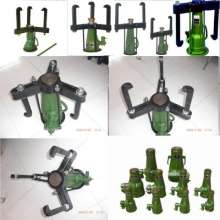 Wholesale various types of spiral mechanical three-claw pull horse two-claw pull horse puller puller