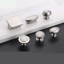 Modern minimalist furniture handles, furniture hardware accessories handles, zinc alloy handles, chrome handles, cabinet closet handles, single hole handles for drawers, shiny wire handles, furniture