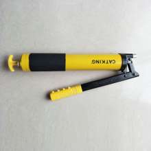 Manufacturers wholesale heavy 600g grease guns. hardware tools. High pressure manual oiler machine repair tool butter filler grease gun