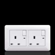 British switch square plug socket 86 type British square foot square hole switch socket panel 13A British standard socket British standard socket British socket 13A square foot plug