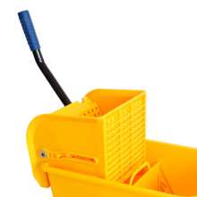 Produce hotel water squeezing truck 34L side pressure double barrel plastic frame water squeezing machine commercial clean water squeezing truck