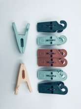 The new multifunctional clothes-drying plastic wind-proof drying clip strong non-slip clothes clip drying socks underwear small clip