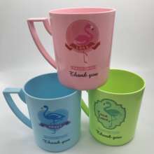 Our new fashion cartoon wash cups, home men and women couples brushing cups, home travel wash and brushing cups