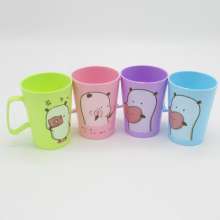 Factory wholesale fashion white cute mouthwash cups home men and women brushing cups home travel wash and brushing cups