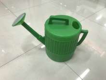 Plastic thickened long spout watering can large, medium and small watering pot household watering watering can