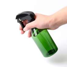 2019 new product Japan Kao gun trigger spray bottle plastic small watering can hairdressing spray bottle gardening watering pot