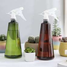 Hand pressure household flower watering watering can pneumatic plastic sprayer gardening succulents watering can factory