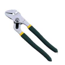 The source factory cargo water pump can be adjusted vigorously with chick nose pliers. Two-color plastic dipping water pump pliers for plumbing tools. pliers