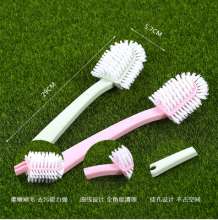 Creative shoe brush does not hurt the soft fur of the shoe. Household shoe washing brush. Housework cleaning. Multi-function shoe brush.