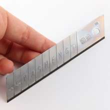 Manufacturers wholesale thickening knife blade large 18mm metal handmade knife knife wallpaper knife